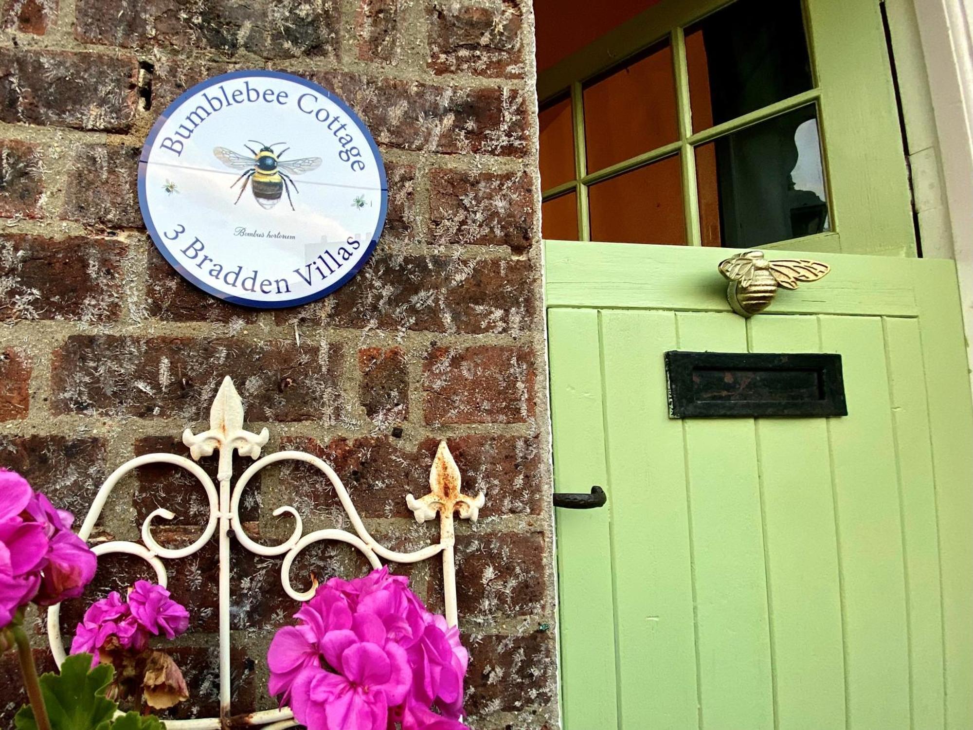 Bumblebee Cottage - Cosy Cottage In Area Of Outstanding Natural Beauty Hemel Hempstead Kültér fotó